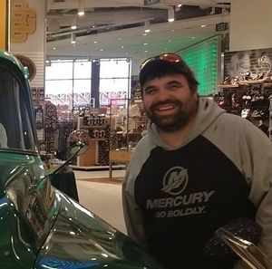 Meet your Posher, Michael